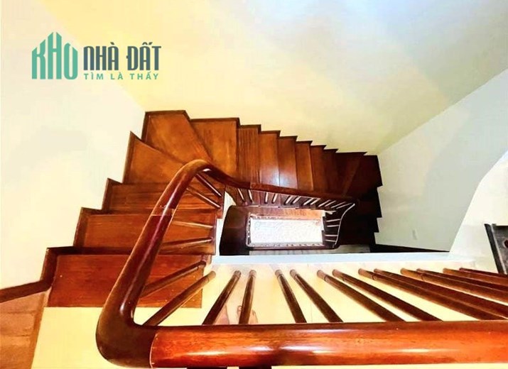 HIẾM! Bán nhà Vương Thừa, Vũ TX, DT 60m2, Ngõ Thông Ô tô chạy vòng quanh. Giá nhỉnh 10 tỷ