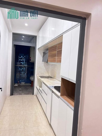CHUNG CƯ CAO CẤP XUÂN ĐỈNH- 130M - GIÁ ̀5TỶ́8 - KHÔNG GIAN YÊN TĨNH - KHÔNG KHÍ TRONG LÀNH
