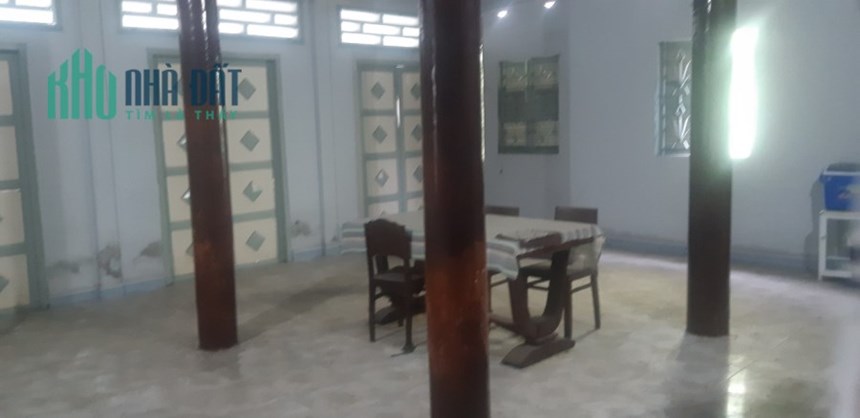 Cần bán gấp nhà 2 mặt tiền tại Tiền Giang, 206,5m2 SHR 2.7 tỷ. Lh:0942386759.