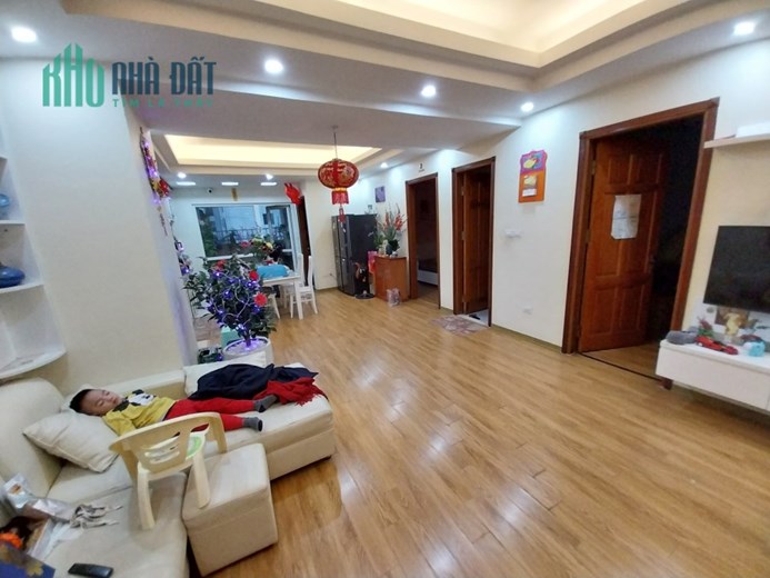 Bán Căn Hộ Chung Cư 100m2, 3 ngu, 2 wc, view quang truong GoldMark, Hồ Tùng Mậu !
