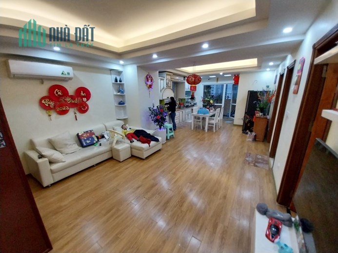 Bán Căn Hộ Chung Cư 100m2, 3 ngu, 2 wc, view quang truong GoldMark, Hồ Tùng Mậu !