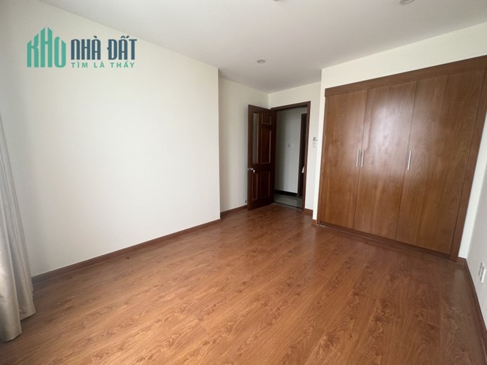 Cần bán căn hộ GIAI VIỆT trên đường Tạ Quang Bửu Q8, giá tốt chỉ từ 60tr/m2, NH hỗ trợ vay