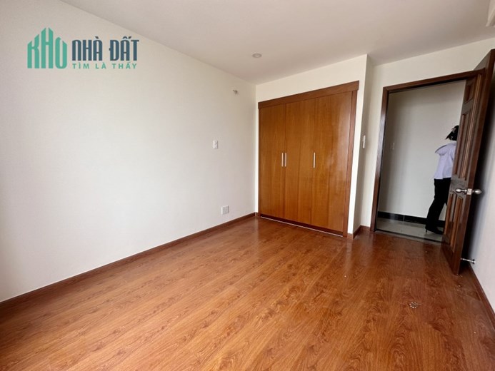 Cần bán căn hộ Penthouse Giai Việt trên đường Tạ Quang Bửu Quận 8