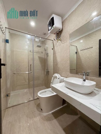 Cực Hiếm! Bán nhà Mặt phố Duy Tân - Cầu Giấy- DT 60m - 7 Tầng - MT 5m - Thang Máy - Vỉa hè