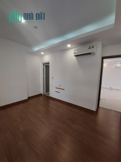 Cho thuê căn hộ nhà HH1 đường Dương Đình Nghệ Cầu Giấy
