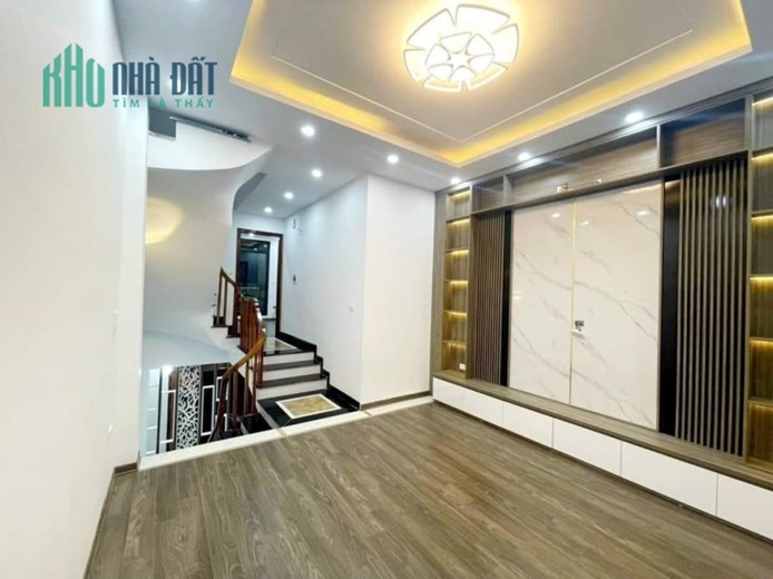 Nhà đẹp hàng xóm Làng Việt Kiều-Phân lô cán bộ,an ninh tuyệt đối 50m2 5 tầng giá nhỉnh 6 tỷ