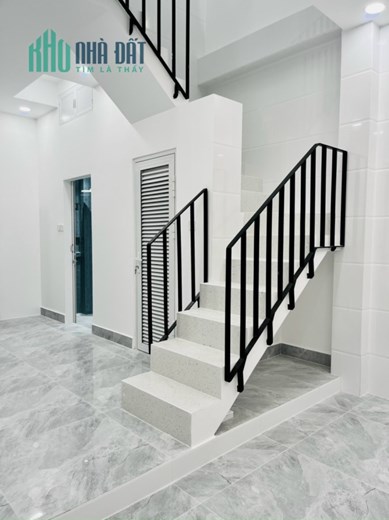 Bán nhà sổ hồng đường Lương Ngọc Quyến,Gò Vấp giá 3,8 tỷ vào ở ngay