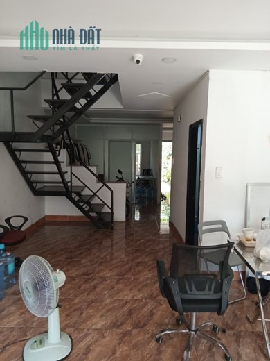 Chính Chủ Cần Bán Nhà tại Đường Hậu Giang, Phường 4, Quận Tân Bình, Tp Hồ Chí Minh