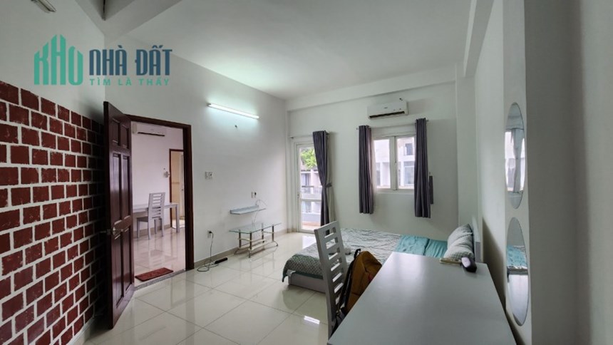 Cho thuê CHDV Nguyễn Ngọc Phương- Ban Công
