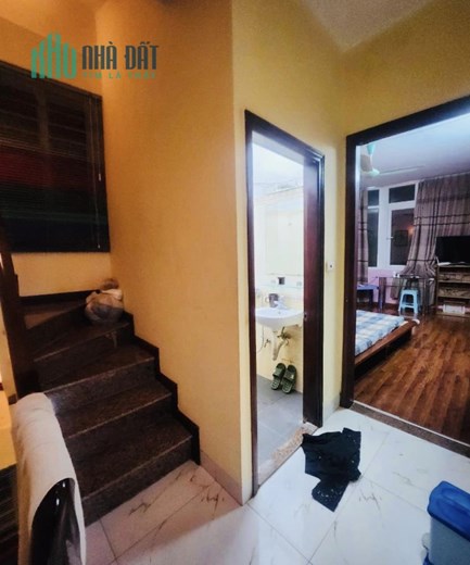 4.7 TỶ SỞ HỮU NGAY CCMN 6 TẦNG - 9 PHÒNG, OTO ĐỖ CÁCH 10M TẠI ĐỘI CẤN – BA ĐÌNH