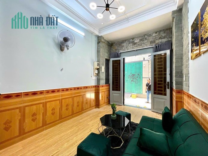 GẤP BÁN NHÀ GÒ VẤP SIÊU ĐẸP - 31M2 SỔ CHUẨN KHÔNG LỘ GIỚI - GIÁ CHỈ 3.39 TỶ