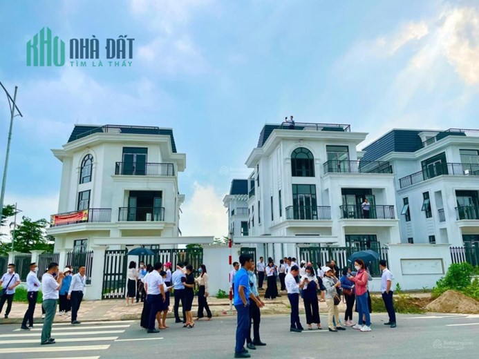 Cần bán căn nhà vườn giá siêu rẻ dự án HUD MÊ LINH