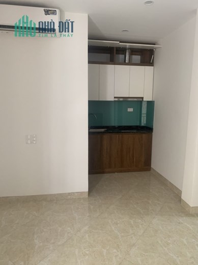 Bán nhà đẹp ở luôn Hào Nam 35m2 x 5 tầng ở luôn, 30m ra phố, 1 phút đi bộ ra Ô Chợ Dừa, ngõ nông,