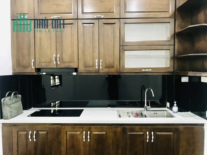 Bán nhà Phạm Ngọc Thạch Ở LUÔN 32m2 x 4 tầng, ngõ to, thông tứ tung, 2 thoáng, nhỉnh 5 tỷ, lh