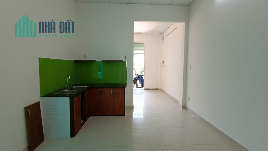 Chủ ngộp bán nhà liên khu 4-5,hẻm 5m, 52m2 chỉ 2,29 tỷ, sổ sẵn