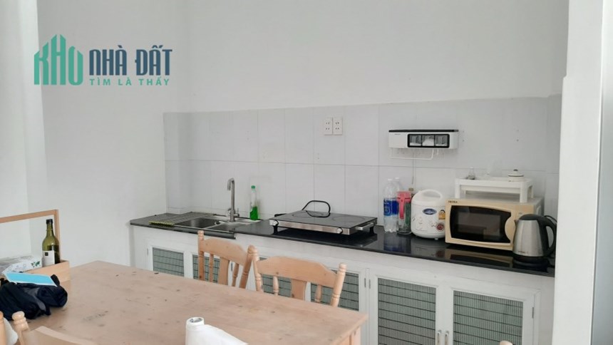 Cho thuê NNC Full nội thất hẻm 801 Phạm Thế Hiển P4Q8. Giá 8tr/ tháng