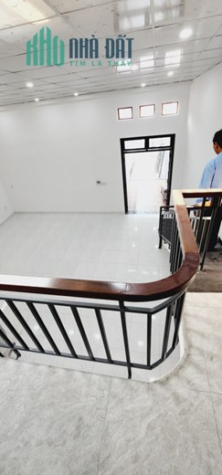 NHÀ GÁC ĐÚC MỚI KENG VÀO Ở NGAY- DT 120M2, OTÔ ĐỖ CỬA – SAU ĐHSP – CHỈ 1.85 TỶ