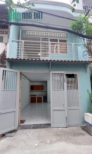 Bán nhà Tân Bình, chỉ 3.2 tỷ HXH Lạc Long Quân, 24m2 ngang 3.7m.