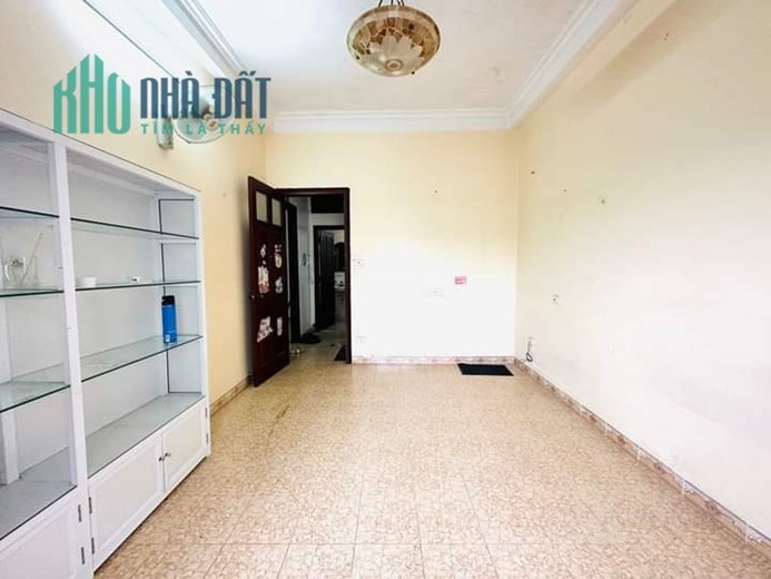 Bán Nhà Phố Lạc Long Quân CẦU GIẤY 50m2 x 4 tầng , căn góc , kinh doanh , giá chỉ 9,X TỶ