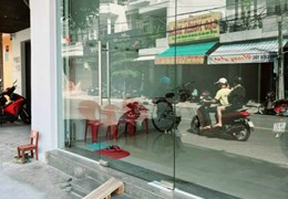 Cho thuê mặt bằng , mặt tiền khu tttp Nha Trang gần ngã 4