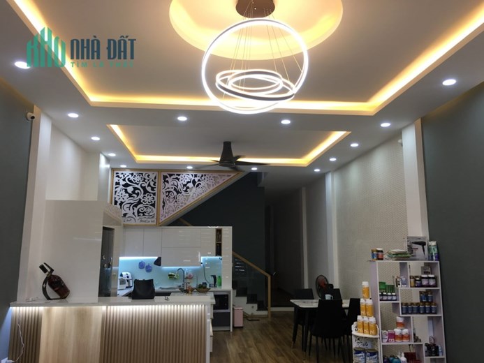Nhà 2 Mặt Tiền Hoà Xuân, Nguyễn Mậu Tài, 115m2, 3 mê