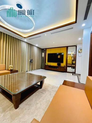 Bán nhà mặt phố Kim Mã Thượng, Ba Đình 120m, mt 7m. Giá: 36.5 tỷ