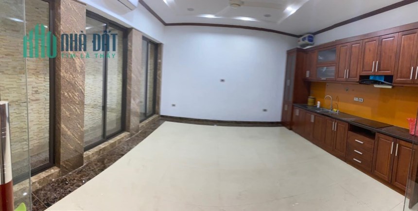 BÁN NHÀ ĐÀO TẤN NGÕ THÔNG ,GẦN TRƯỜNG ,HỒ,CÔNG VIÊN 63M 5T 7.8TỶ