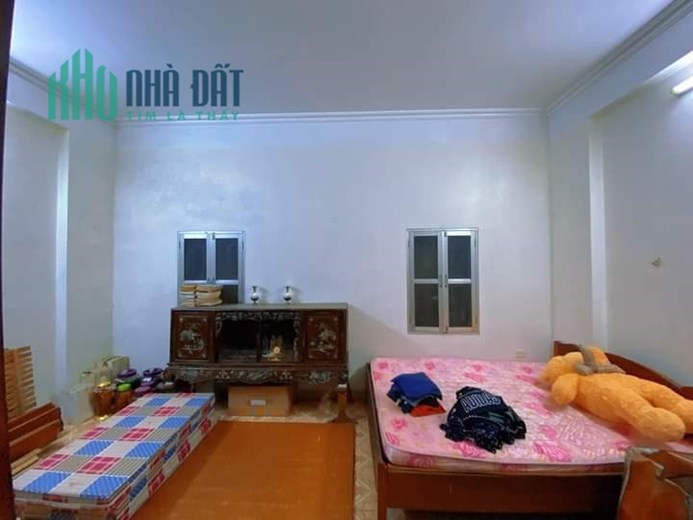 Bán Nhà Mặt Phố Phú Diễn 90m2 x 4 tầng