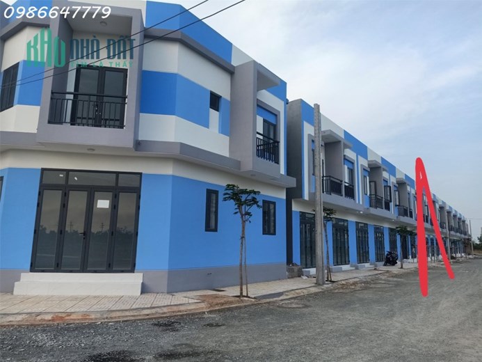 Bán nhà phố 1 trệt 1 lầu khu đô thị mới Nam Phan Thiết ngay cạnh trung tâm Phan Thiết.