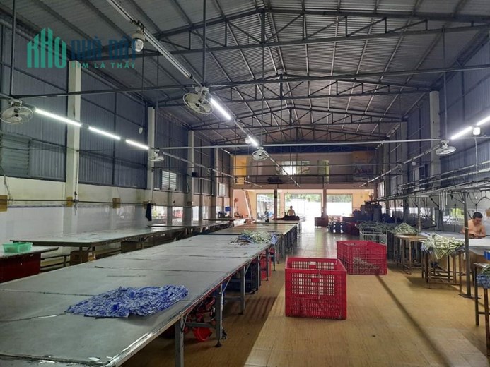 Bán GẤP nhà xưởng 1100m2 mặt tiền Nhị Bình, Hóc Môn giáp Quận 12