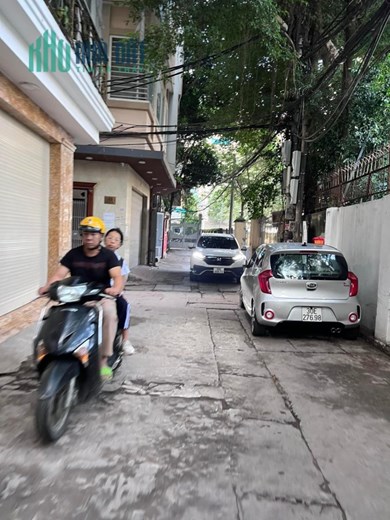 BÁN NHÀ CẦU GIẤY DÂN TỰ XÂY - 3 GÁC ĐỖ CỬA - CHỤC MÉT RA OTO - HƠN 4 TỶ - Ở/ CHO THUÊ CCMN - NGÕ