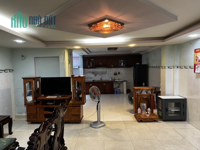 Bán căn nhà hẻm hẻm 5m đường Luỹ Bán Bích, Phú thọ hoà, Tân Phú. dtkv 5.5x10 trệt lầu giá 5.9 tỷ