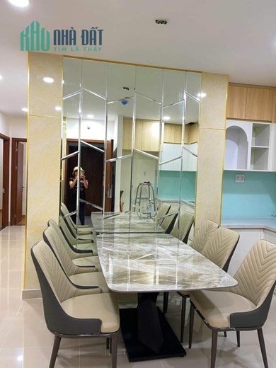 Chính chủ cần bán căn hộ 3PN-2WC mặt tiền Lý Chiêu Hoàng giá 4tỷ150