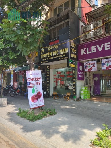Chính chủ cho thuê mặt bằng tầng 1 mặt phố địa chỉ 78 Láng Hạ, Đống Đa, Hà Nội.