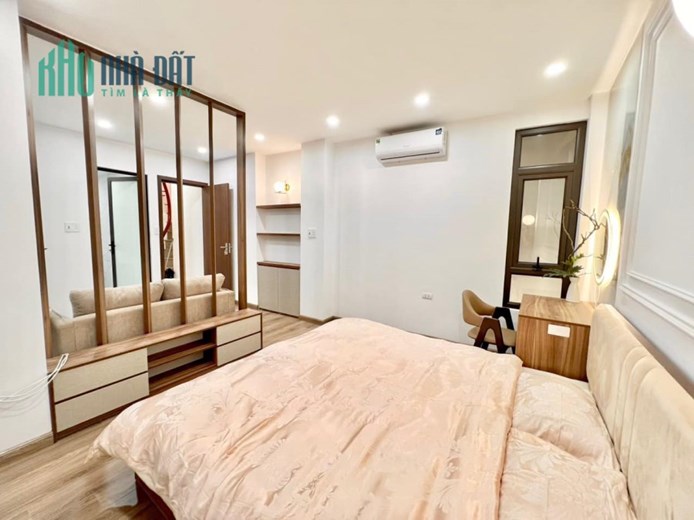 Bán nhà phố Cự Lộc, Thanh Xuân 56m, 4 tầng. Giá: 5.45 tỷ