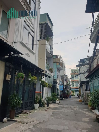 1 CĂN RA MT XE HƠI LÊ TRỌNG TẤN 50m2 VUÔNG VỨT GẦN ST NHẬT NHỈNH 4 TỶ TL