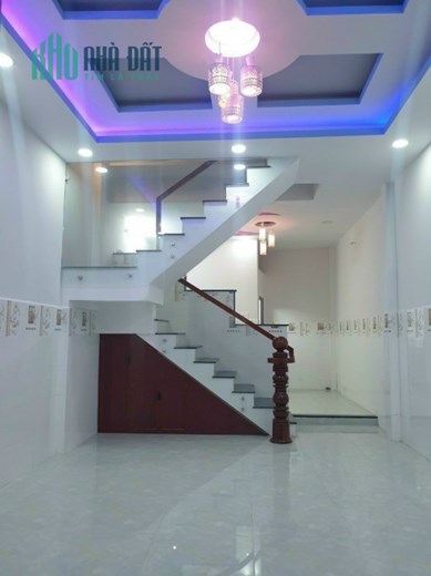 Nhà mặt tiền đường Số 6, Quận Bình Tân, 90m2, 4PN, giá 5 tỷ 850 TL.