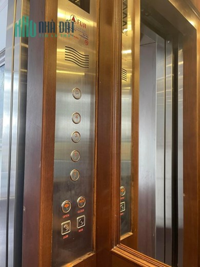 💥 Biệt thự Xa hoa Ciputra, Tây Hồ, 335m2 3T Thang máy MT 16m, Chỉ 105 Tỷ 💥