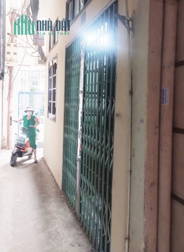 Bán gấp nhà 3,65 tỷ ngõ Toàn Thắng - Khâm Thiên Dt 40m2x5T, Sđcc