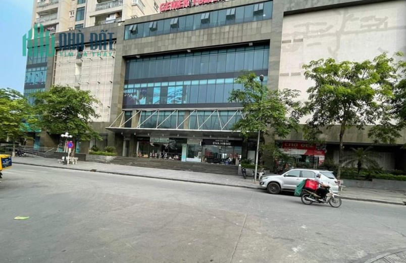 BÁN SHOP ĐẾ TÒA CHUNG CƯ TÒA GEMEK TOWER, KINH DOANH ĐỈNH, VỈA HÈ, Ô TÔ. DT 59M, GIÁ 3TỶ 25.