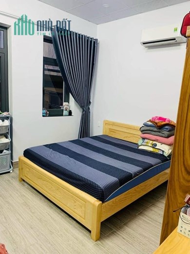 Bán Nhà HXT Thông Âu Cơ, Víp Tân Bình, 120m2, Ngang Gần 6m, 6 Tầng Đẹp, Nhỉnh 18 Tỷ TL.