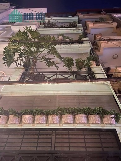 Bán nhà phố Chùa Láng, sổ phân lô, ô tô, kinh doanh, 2 thoáng, 5 tầng, 60m, nhỉnh 10 tỷ