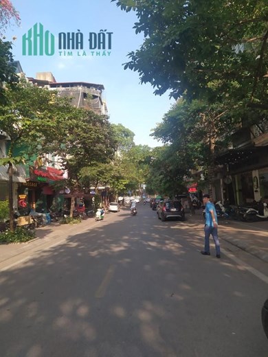 Nhà mới đẹp lung linh, 2 ngủ, 66m2, 10 bước chân ra phố trung tâm Láng Hạ 3.43 tỷ