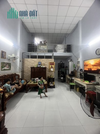 Hương Lộ 3. Bình Tân. Ngay AEON Tân Phú. Ngang 5m. Nhỉnh 4 Tỷ.