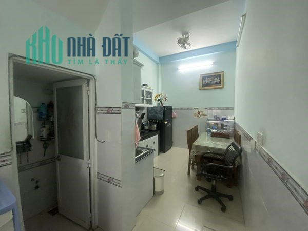 BÁN NHÀ MẶT TIỀN ĐƯỜNG SỐ 4 LINH XUÂN THỦ ĐỨC, 3 TẦNG CHỈ 3, 3 TỶ