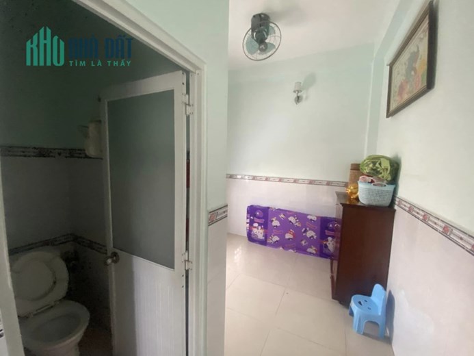 BÁN NHÀ MẶT TIỀN ĐƯỜNG SỐ 4 LINH XUÂN THỦ ĐỨC, 3 TẦNG CHỈ 3, 3 TỶ