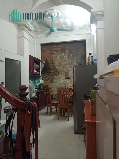 Bán nhà Phan Văn Trường, Cầu Giấy.  61m2x5; giá 16.5 tỷ. Phương