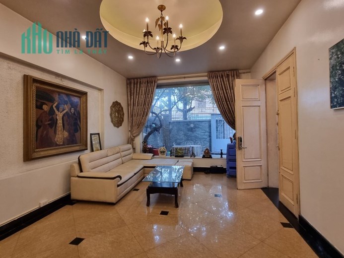 Bán Siêu Biệt Thự Làng Quốc Tế Thăng Long, Cầu Giấy. 200m2x4; MT8m; giá 43 tỷ. Phương