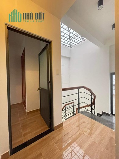 Nhà Mặt Phố Đường Trần Tấn Tân Sơn Nhì, 4x15x 2 Tầng, Chỉ 4 Tỷ. Nhà Ở Ngay