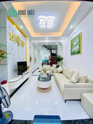 NHÀ ĐẸP VỀ Ở LUÔN  FULL NỘI THẤT - ĐƯỜNG THÔNG TỨ PHÍA - 10M Ô TÔ - 5 NGỦ RIÊNG BIỆT -  GẦN ĐẦM